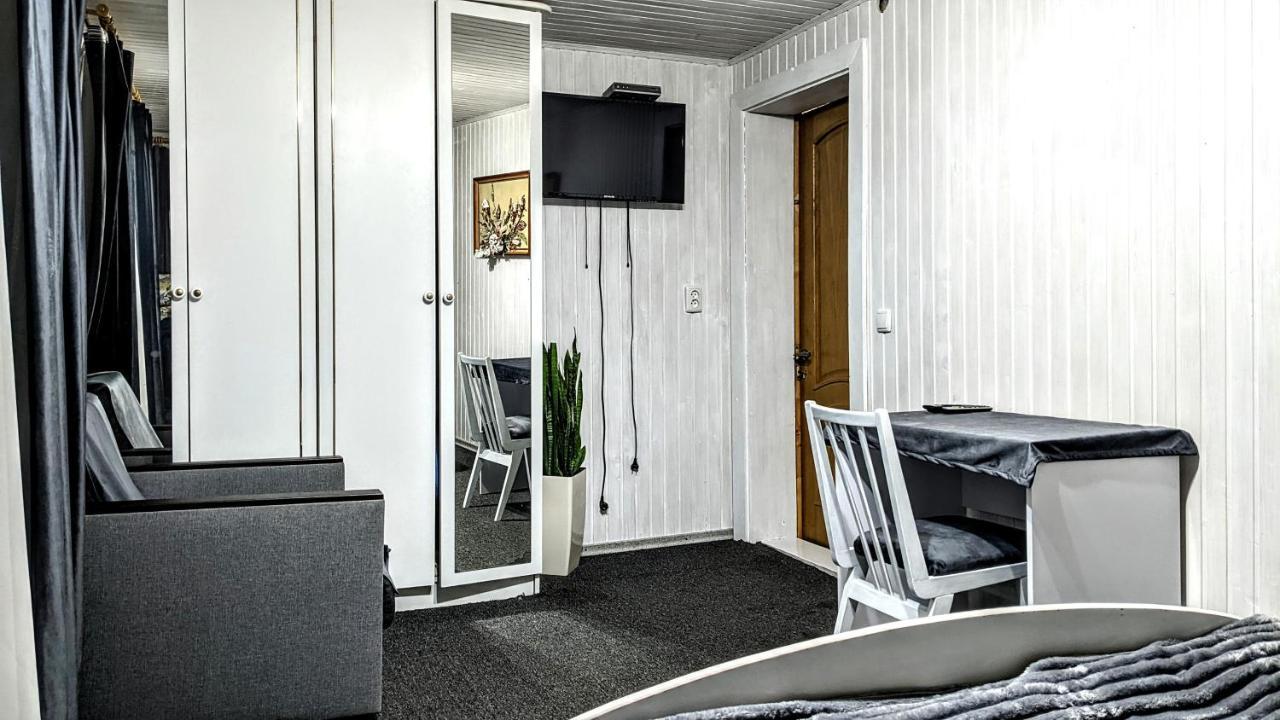 Садиба Сніжок Yaremche Room photo