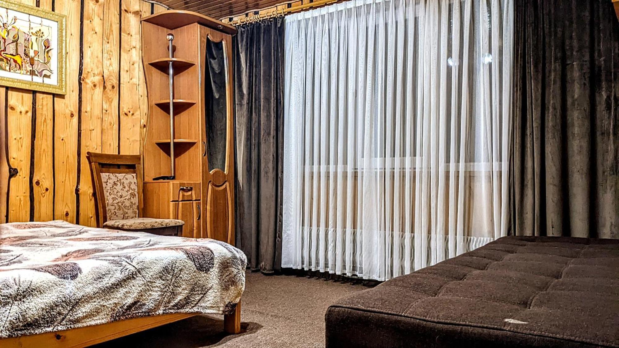 Садиба Сніжок Yaremche Room photo